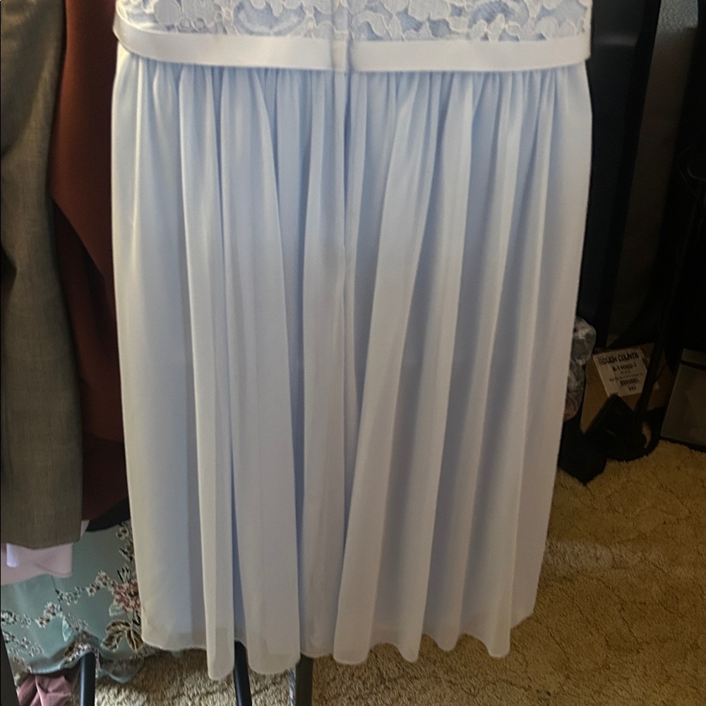 David’s Bridal Cinderella Dress 6 - Picture 11 of 16